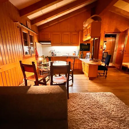 Mazot Agora & Family Trip - Ouest R+1 * Salvan